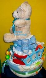 Τούρτα με πάνες τριώροφη μεγάλη