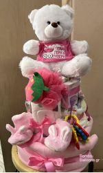 Τούρτα με πάνες τριώροφη  μεγάλη κορίτσι