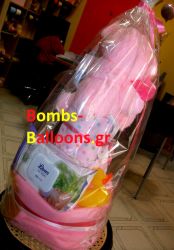 Τούρτα με πάνες τριώροφη κορίτσι