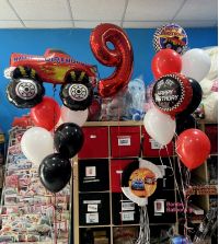 Μπαλόνια Hot Wheels και πινιάτα