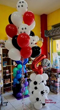 Θεματικά μπαλόνια σε κόκκινο, λευκό και μαύρο με πατουσάκια και σκυλάκια Δαλματίας