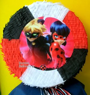 Πινιάτα "Miraculous Ladybug"1