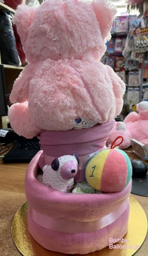 Τούρτα με πάνες διώροφη κορίτσι